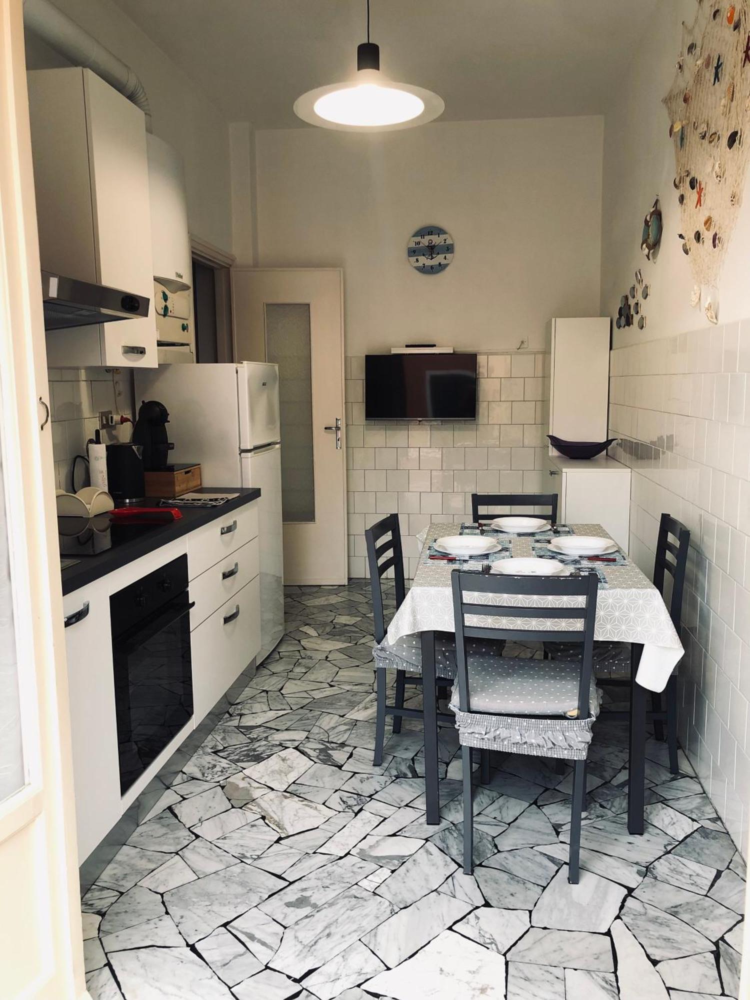 Casa Emma 400 Mt Dal Mare Lejlighed Spotorno Eksteriør billede